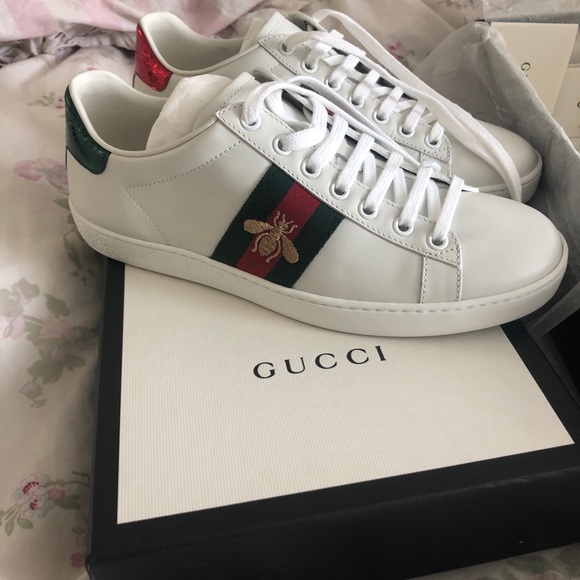 Gucci Shoes - Brand new Gucci Bee Sneakers